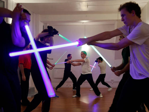 On a testé les cours de sabre laser On a testé les cours de sabre laser