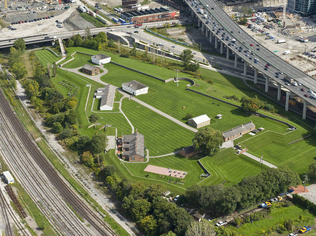 Fort York National Historic Site | Attractions in Trinity Niagara, Toronto
