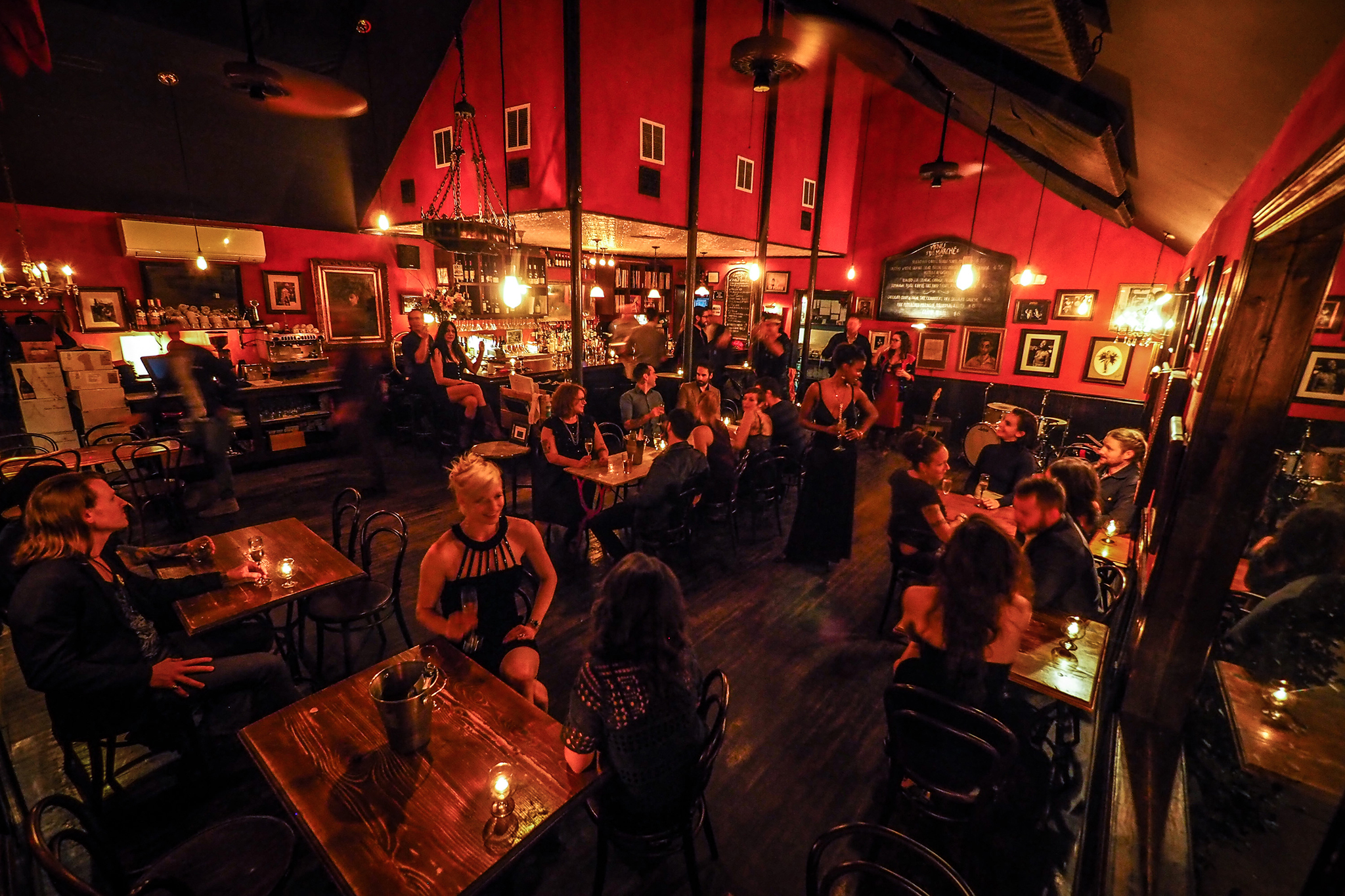 Justine's Brasserie Restaurants in Govalle, Austin