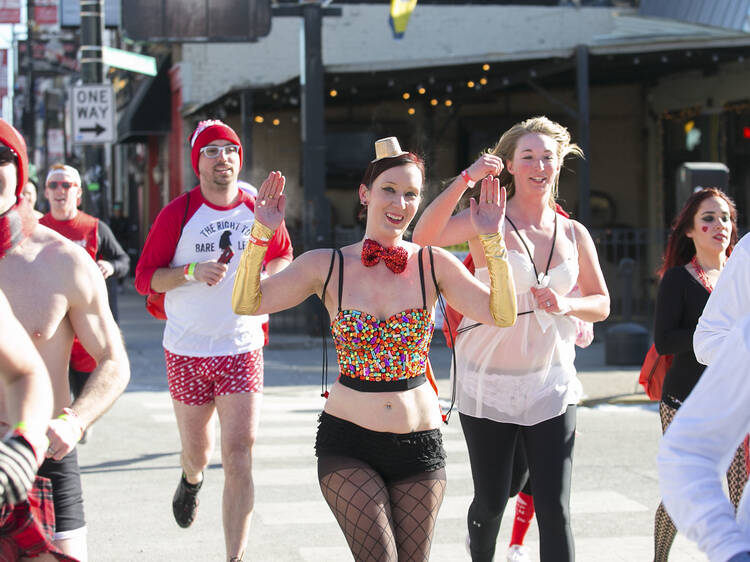 Cupid's Undie Run in Wrigleyville raises funds and awareness for