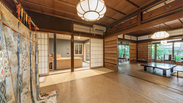 Ten of the coolest Airbnb rentals in Japan／泊まってみたいAirbnbの部屋10選