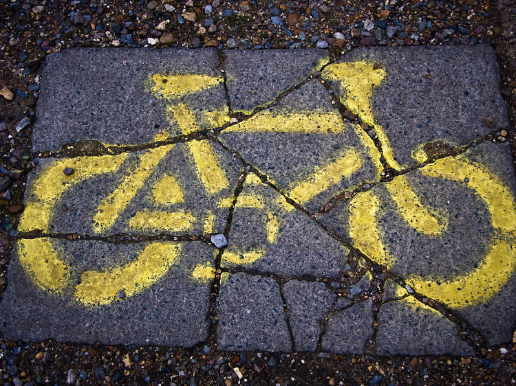 Ten things you shouldn't do on a bike in London