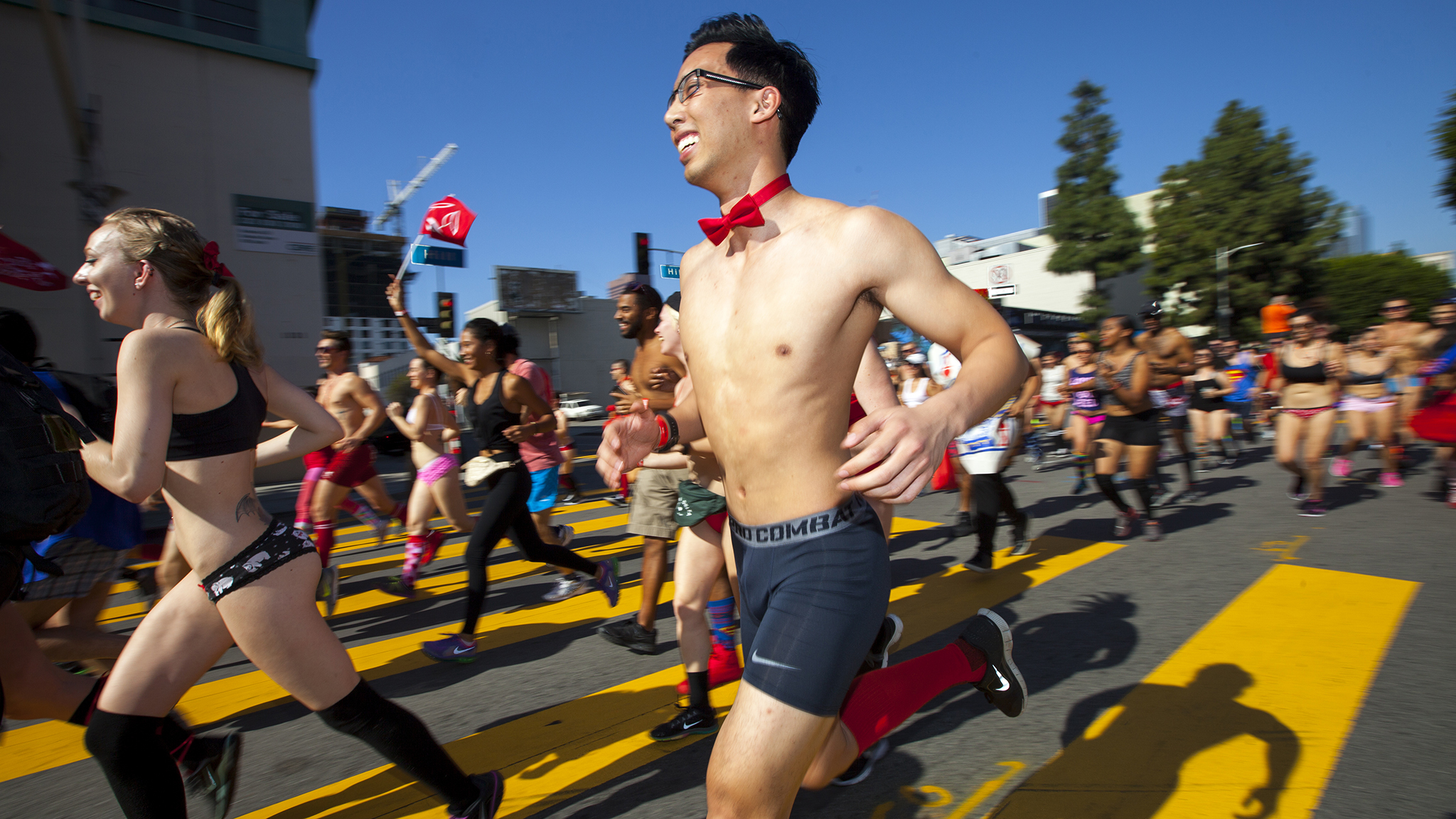 Cupid's Undie Run sprints through Los Angeles