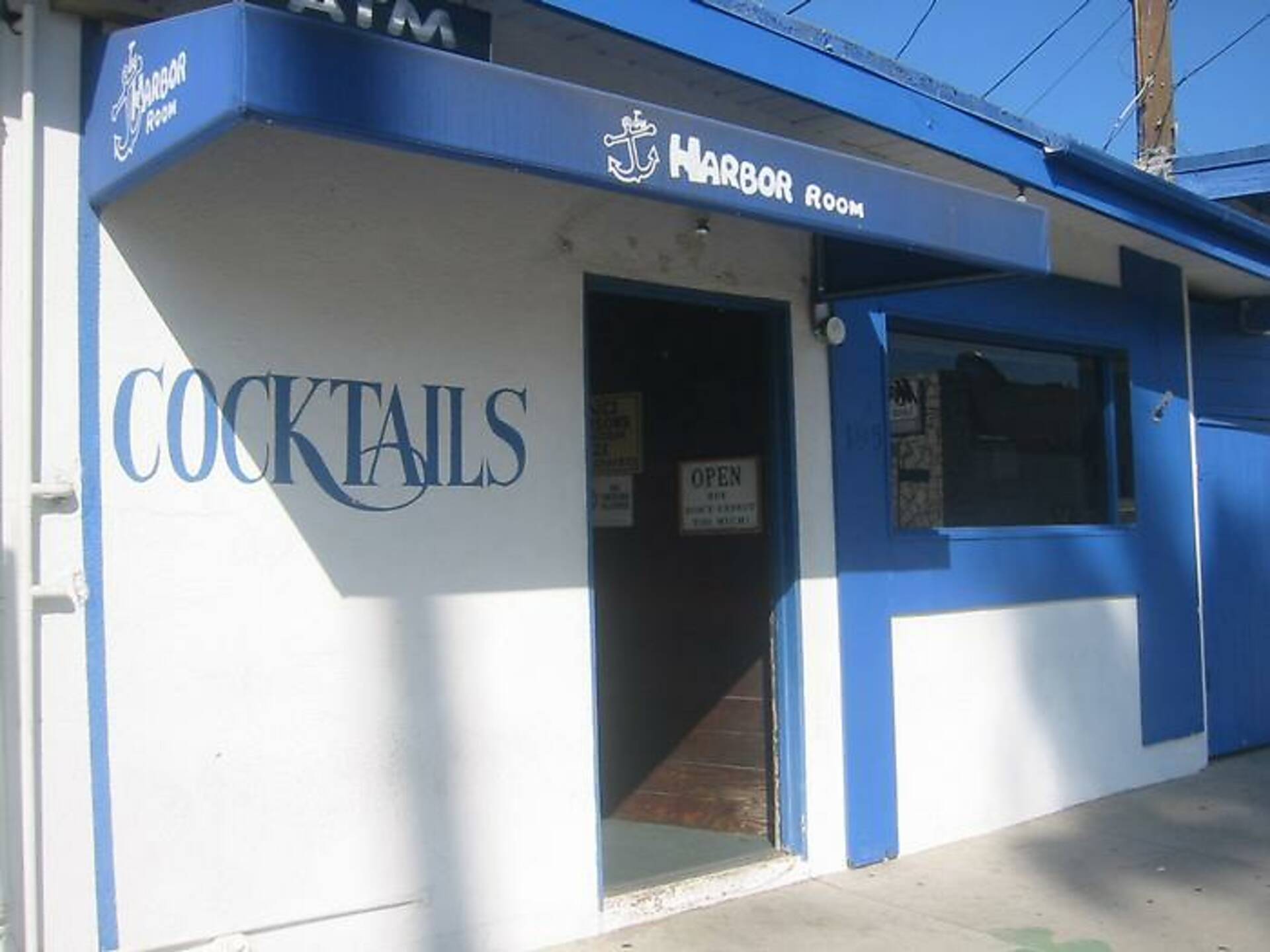 Best Dive Bars Los Angeles Has to Offer