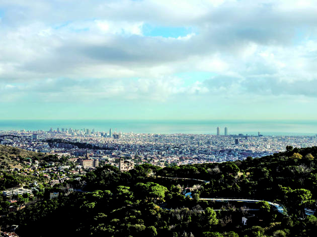 Passejada Barcelona desde Collserola Passejada Barcelona desde Collserola