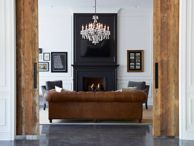 Get away to The Guesthouse in Andersonville Get away to The Guesthouse in Andersonville