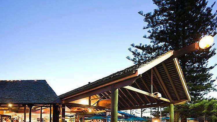 Beach Hotel Byron Bay beer garden