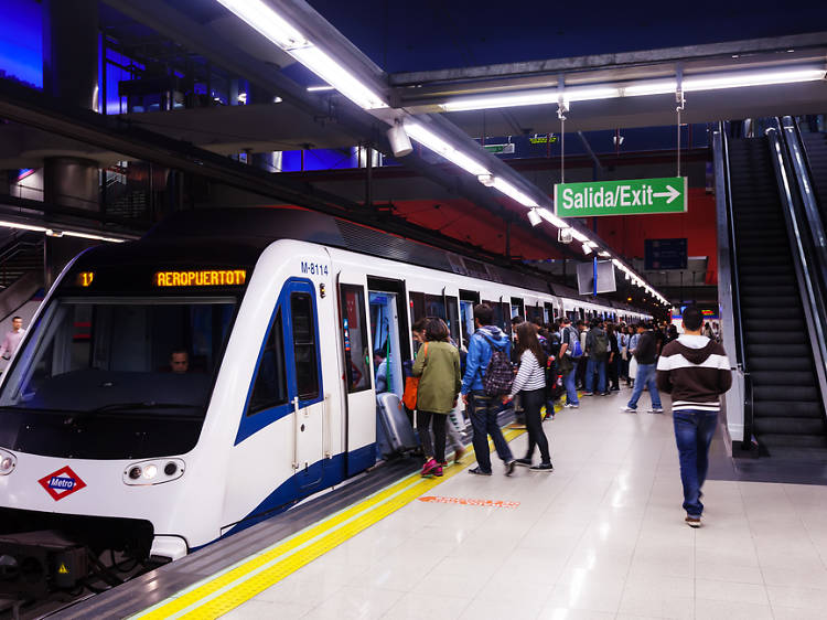 Viaje a las entrañas del metro de Madrid