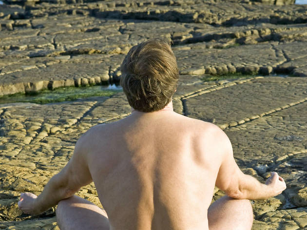 Yoga al desnudo Yoga al desnudo