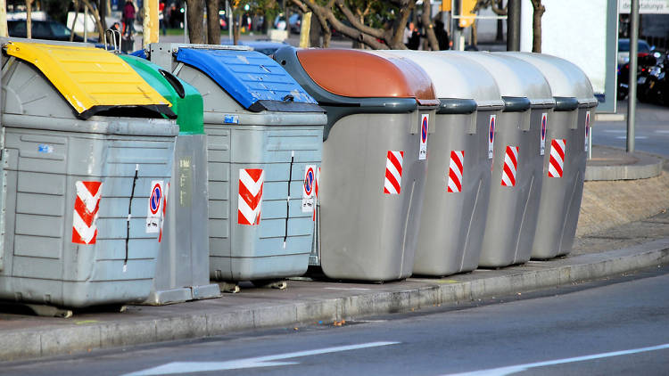 Contenidors d'escombraries de Barcelona