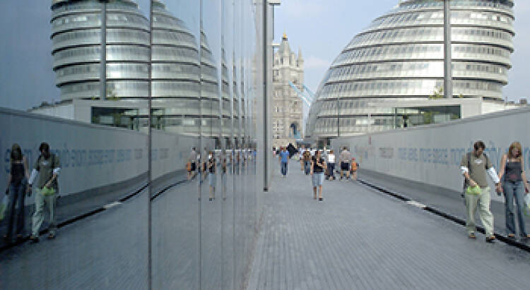 City Hall/Tooley Street