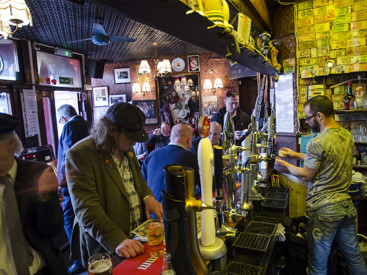 100 best bars and pubs in london, bradley's spanish bar