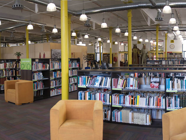 Biblioteca Iu Bohigas Biblioteca Iu Bohigas