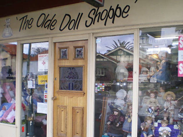 doll repair store