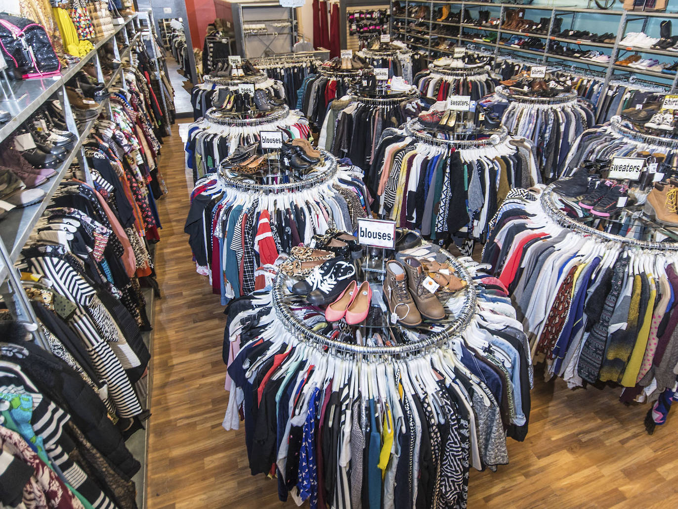 The 23 Best Thrift Stores In Chicago