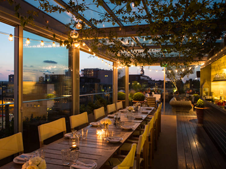 8pm: Find a rooftop restaurant for dinner