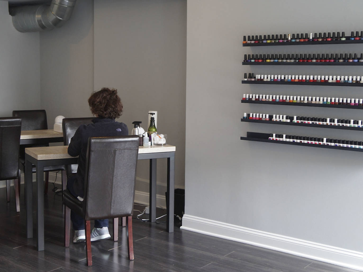 Nail Salons in Chicago for Manicures, Pedicures and Nail Art