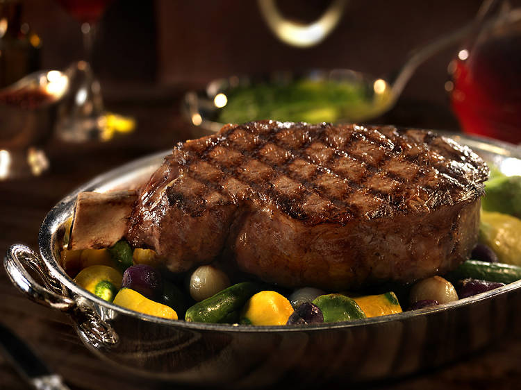 Where to Find the Best Steakhouses in Las Vegas