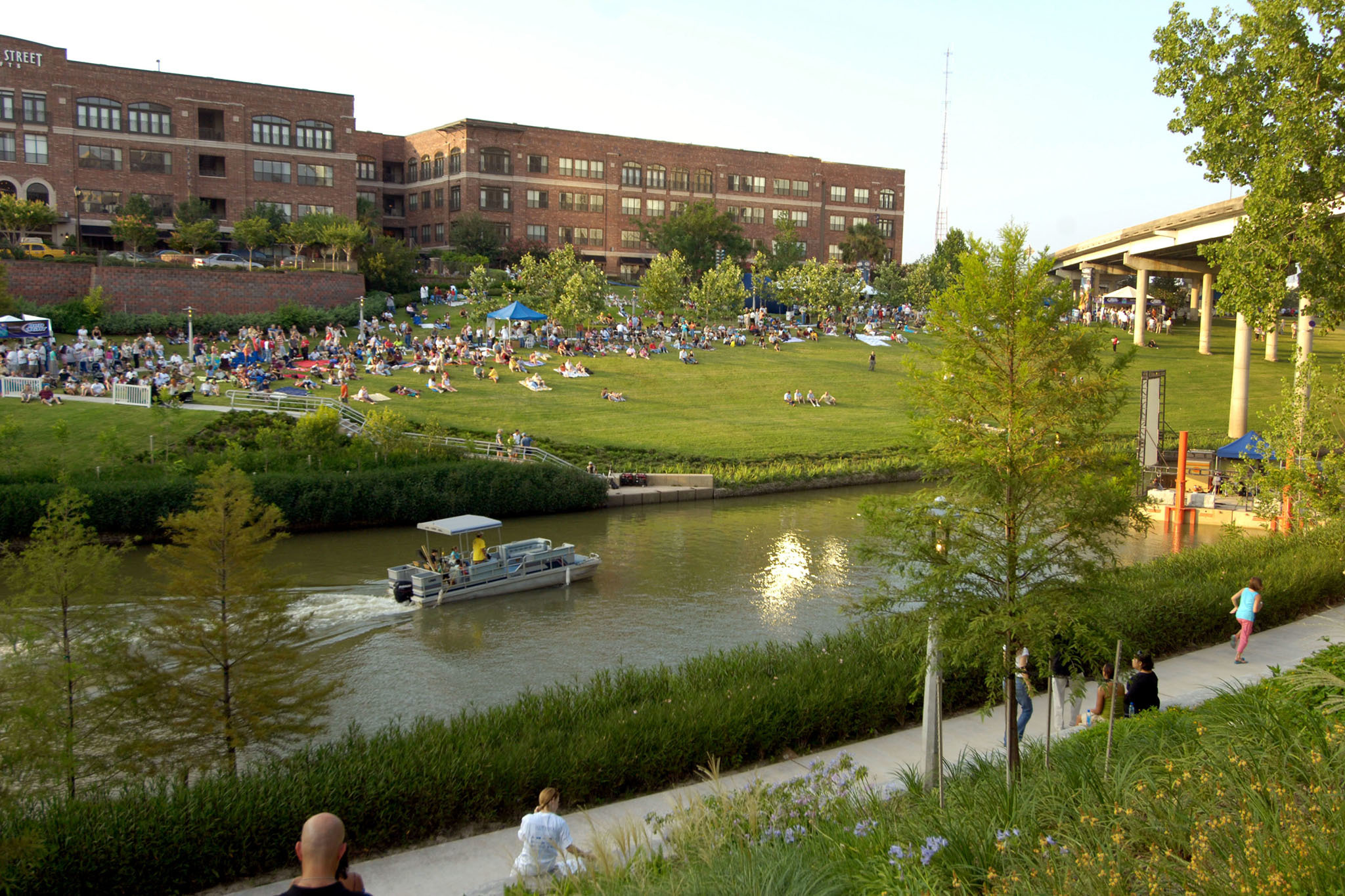 Buffalo Bayou Park – Buffalo Bayou Partnership