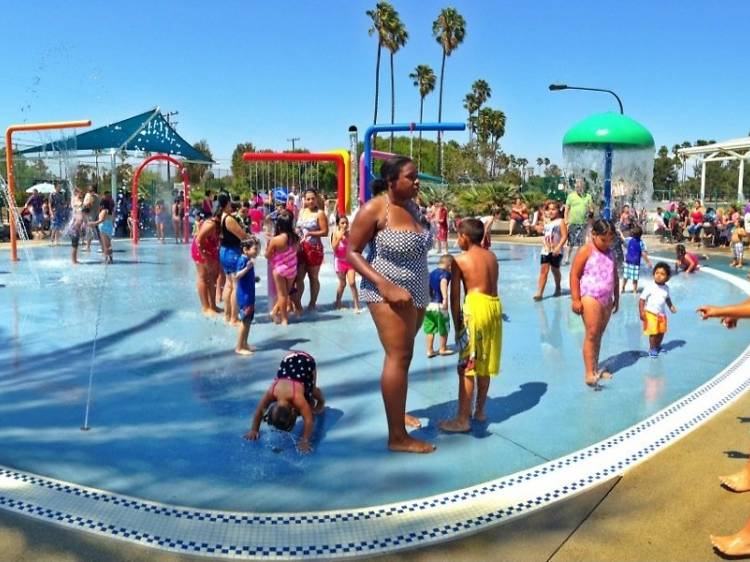 Alondra Aquatic Center