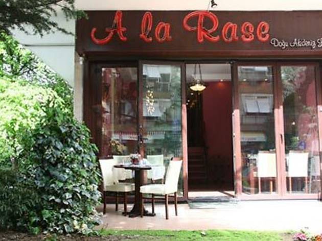 A La Rase A La Rase