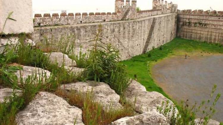 Yedikule Hisarı