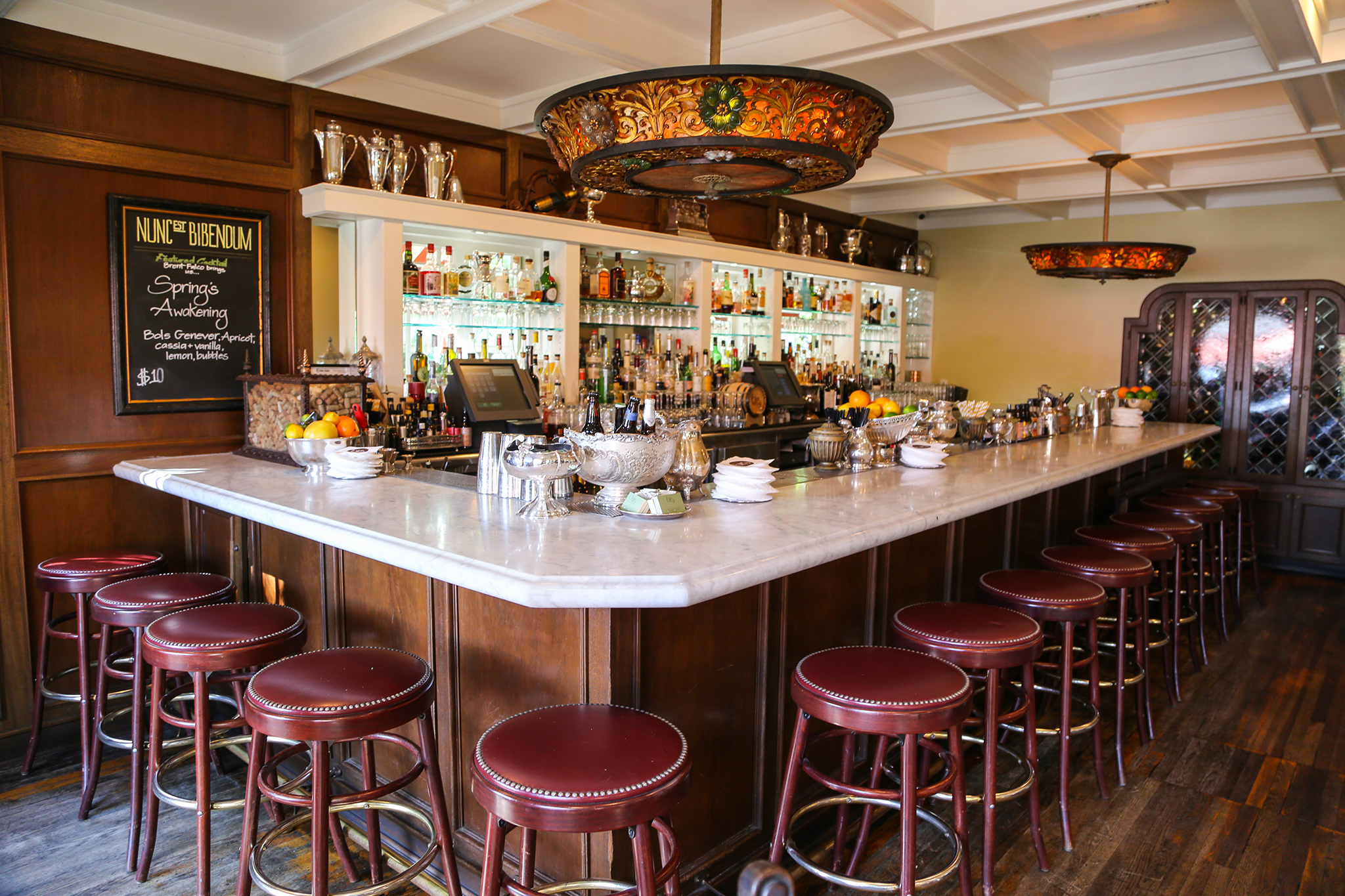 13 Best Bars In Los Angeles That You Should Drink At In 2021