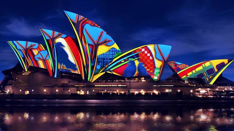 Sydney Opera House illuminated by Artists in Motion for Vivid