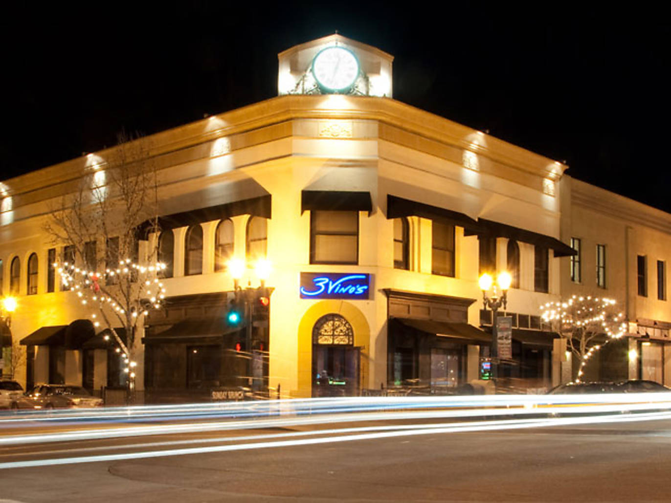 Best spots for salsa dancing and lessons in and around LA