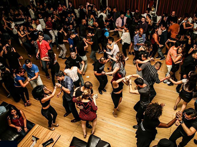 Best spots for salsa dancing and lessons in and around LA