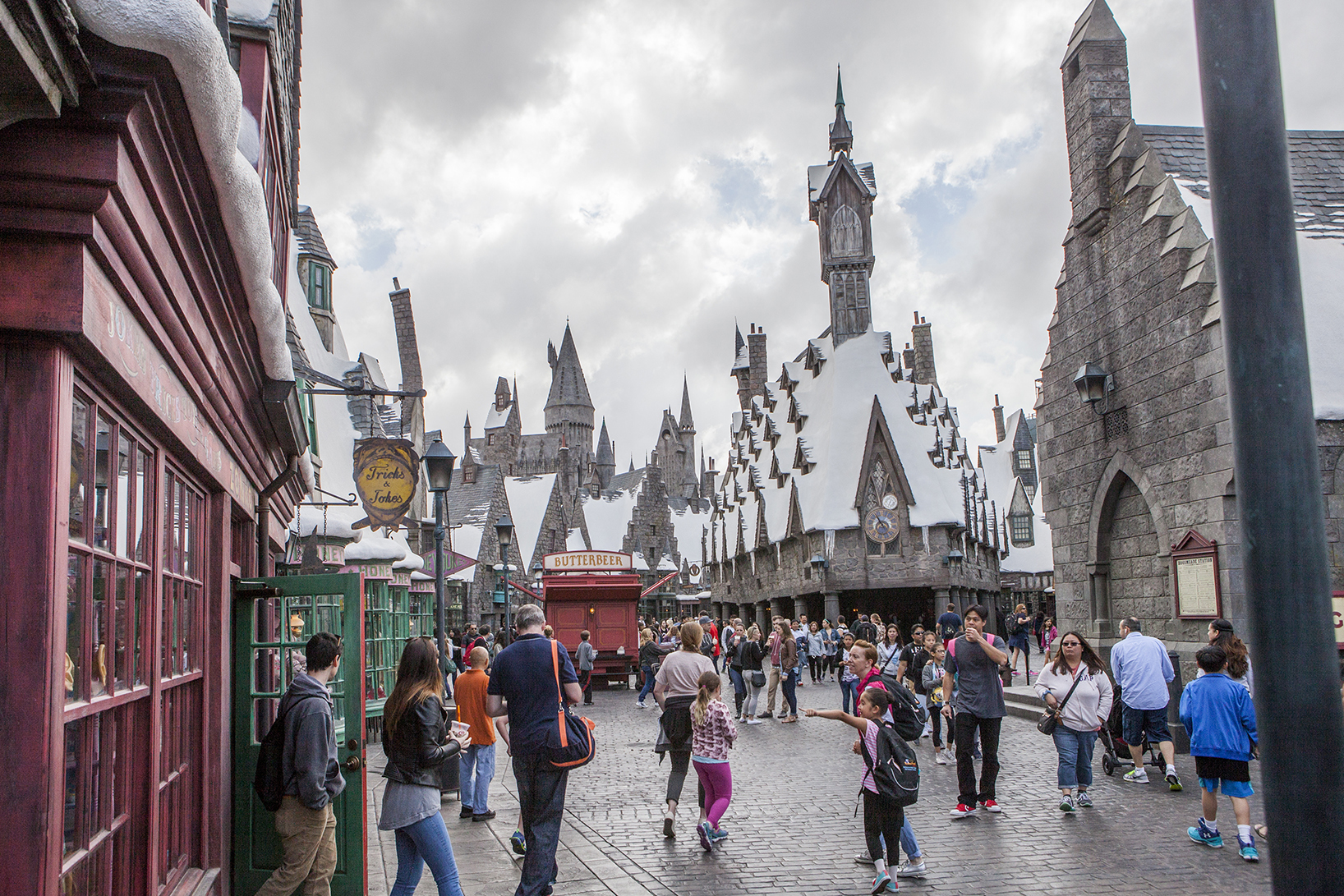 Walk through Hogsmeade Village at the Wizarding World of Harry Potter 