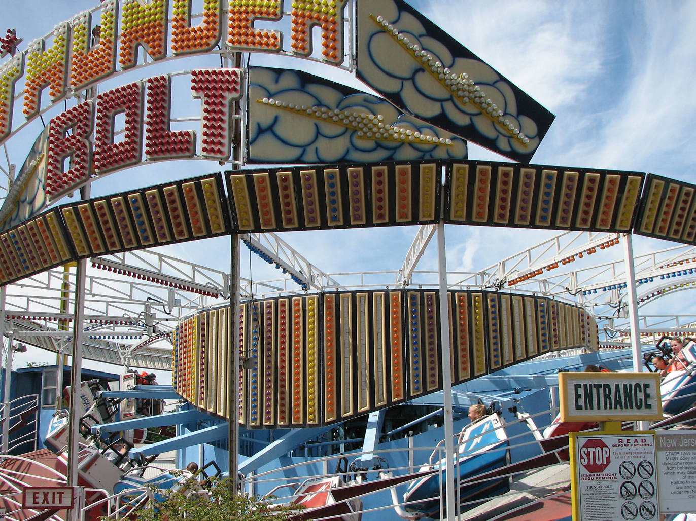 Best amusement parks near NYC from Hersheypark to Six Flags