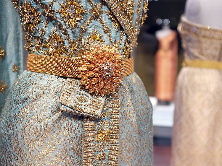 Learn the history of Thai fashion from HM Queen Mother wardrobe at the Queen Sirikit Museum of Textiles