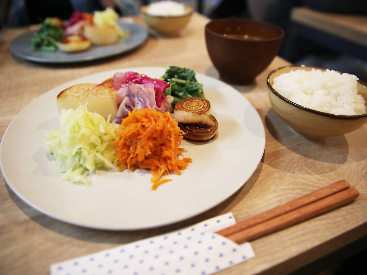 Best new cracker restaurant: Matsuzaki Senbei Shoin-Jinjamae