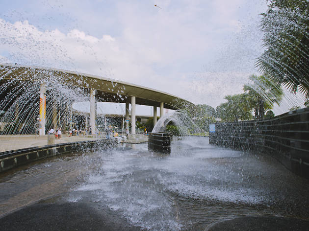 Marina Barrage Water Playground Marina Barrage Water Playground