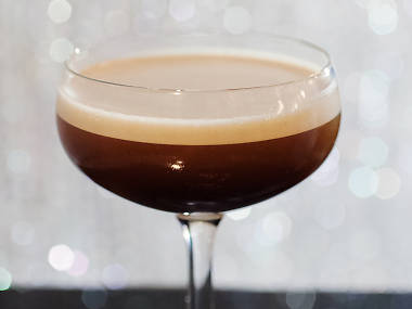 How to make an espresso martini How to make an espresso martini