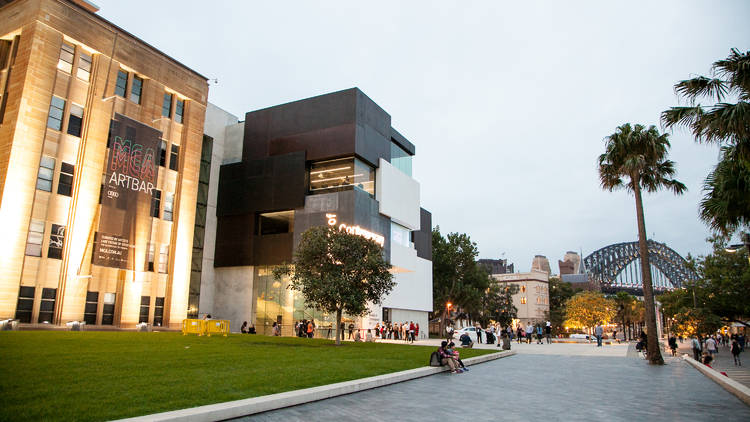 Museum of Contemporary Art 2014 exterior twilight photographer credit Victoria Baldwin