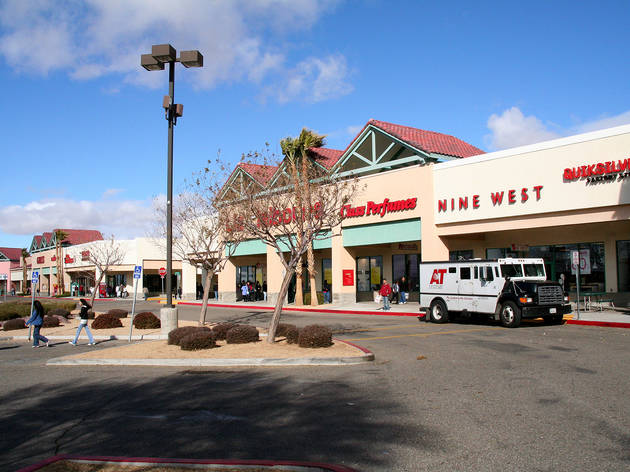 tanger outlet near me