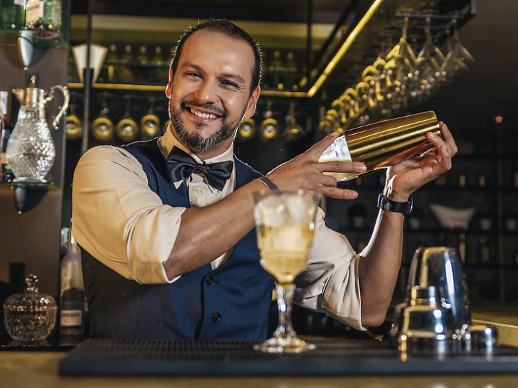 Eight reasons why being a bartender is way harder than you think