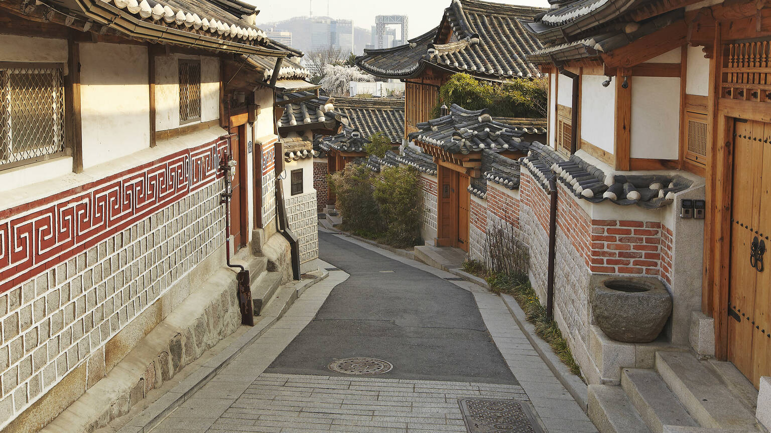 Bukchon Hanok Village Walking Tour | Things to do in Jongno-gu, Seoul