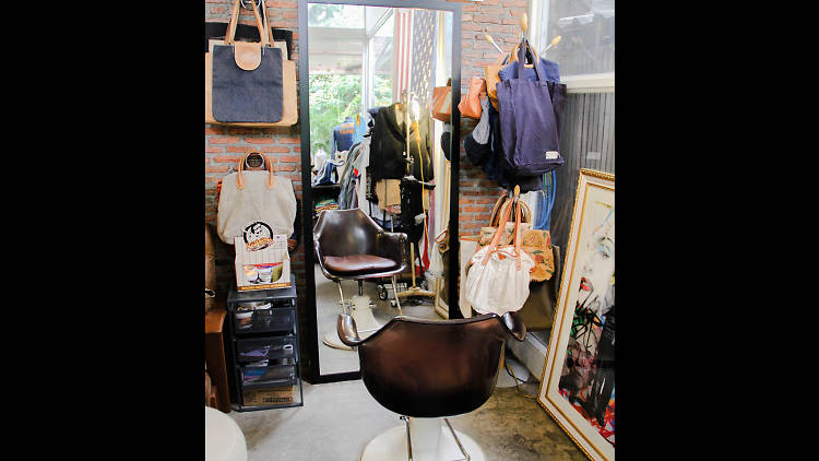 vintage bags at What's Vintage