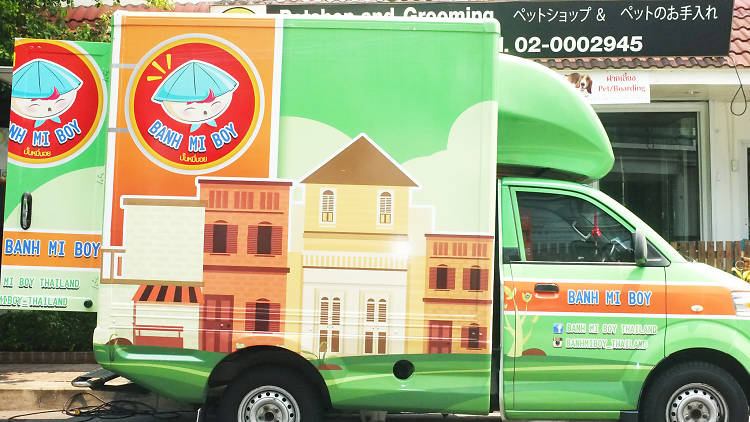 Banh Mi Bo Thailand is a truck food