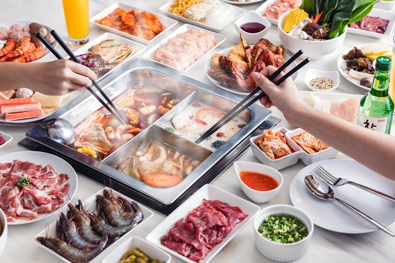 dhoby ghaut steamboat