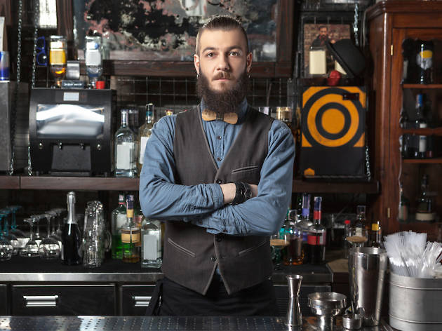 Five Things To Never Say To A Bartender