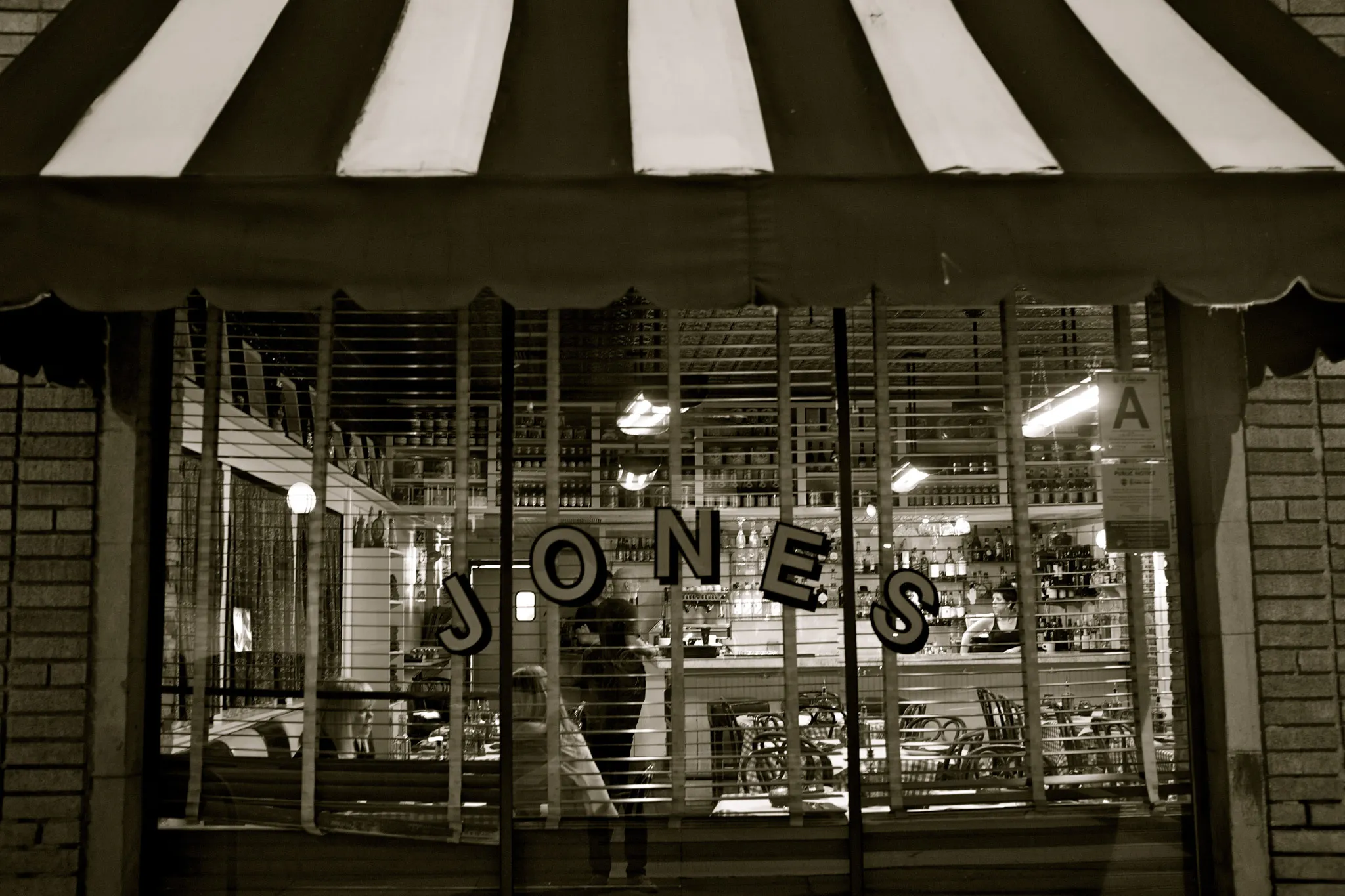 Jones Hollywood
