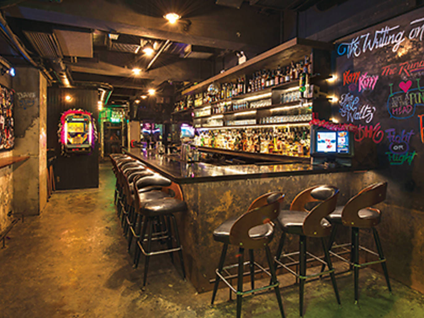 Best Bars In Central, Hong Kong