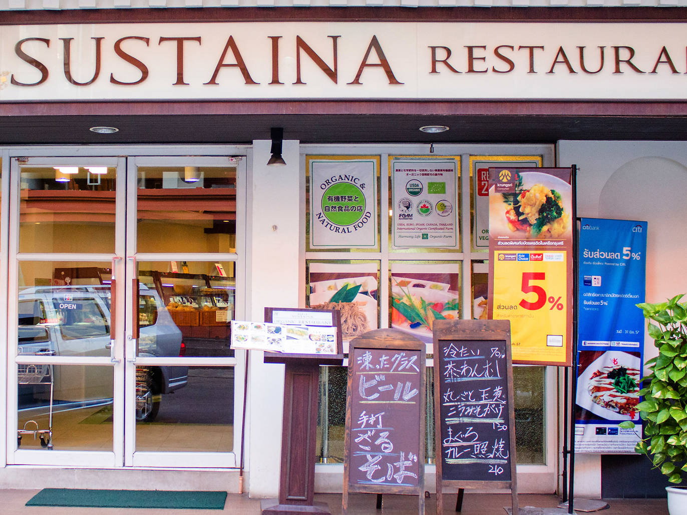 Bangkok's best organic restaurants