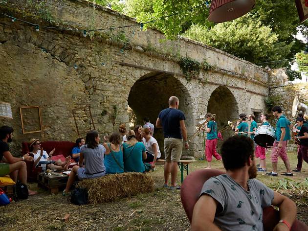 La Douve Blanche : un festival de musique dans un château La Douve Blanche : un festival de musique dans un château