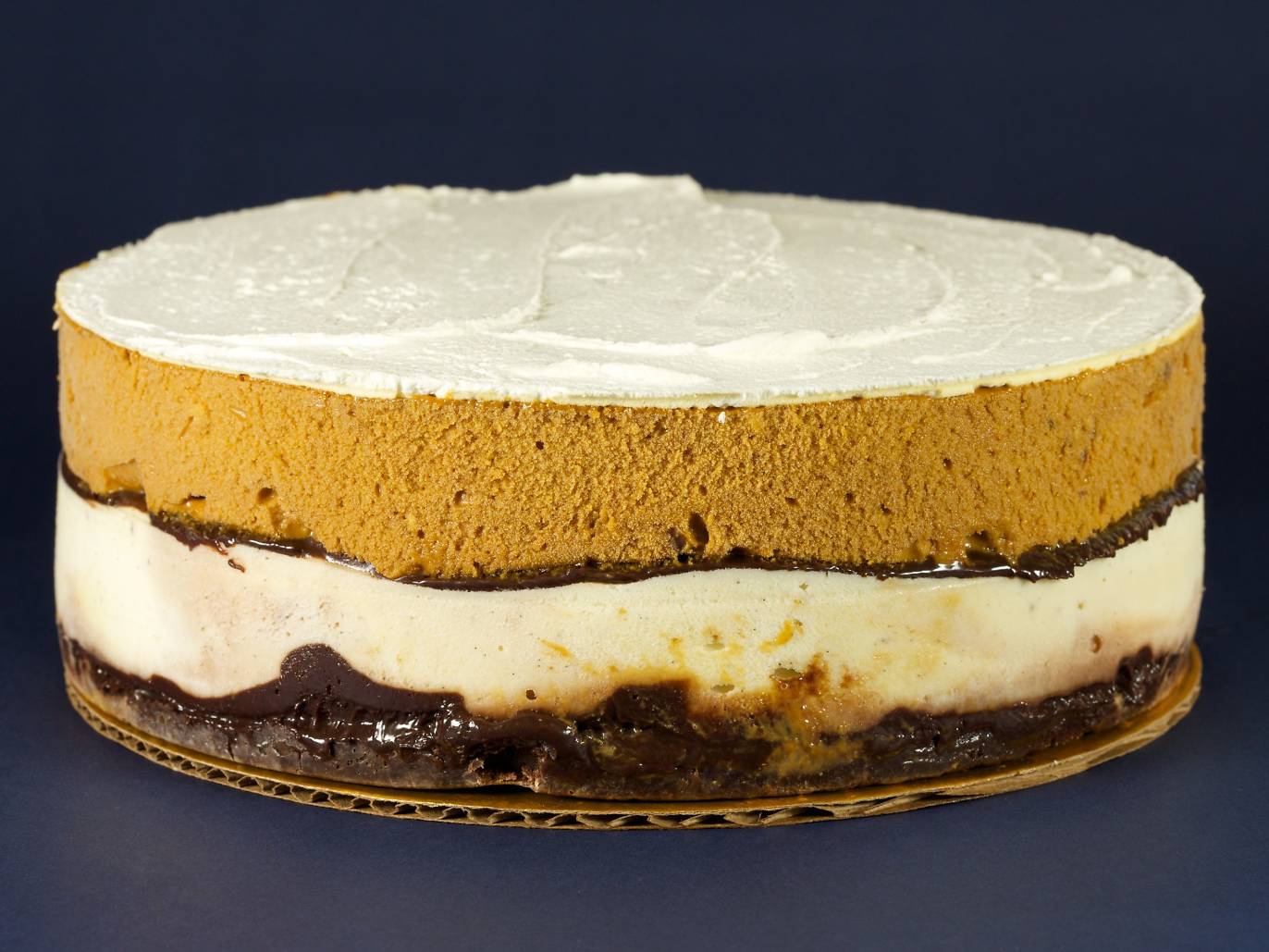 Find birthday cake in NYC to celebrate a very special day