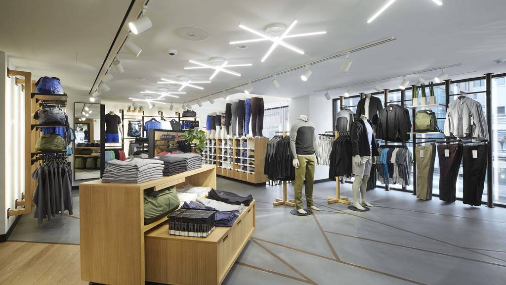 Lululemon | Shopping in Seoul